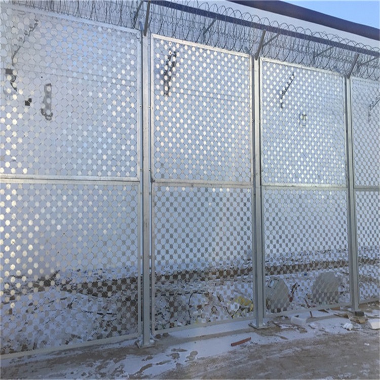 監(jiān)獄圍墻加高網圖片4